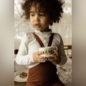 Kids Brown Knit Suspenders - Classic Accessory